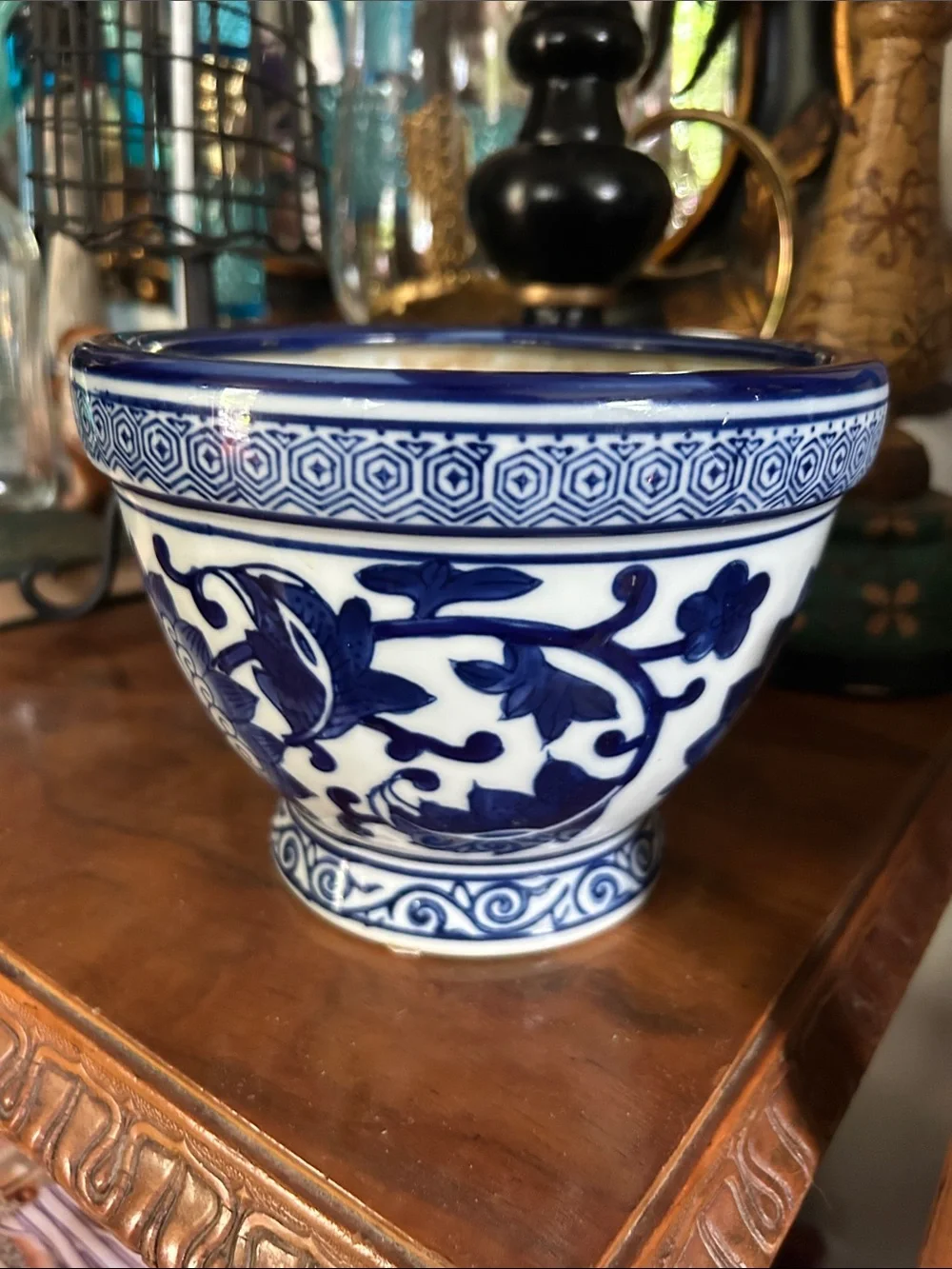 Vintage Blue and White Chinoiserie Floral Porcelain Planter Pot - Picture 2 of 7